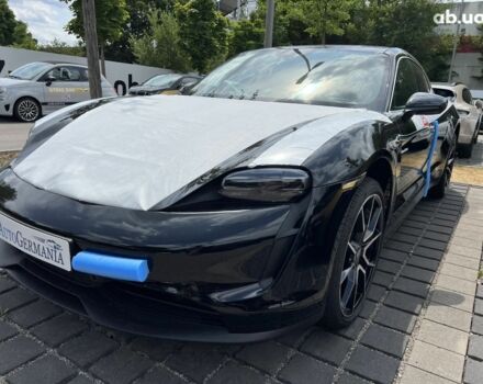 Порше Taycan Cross Turismo, объемом двигателя 0 л и пробегом 0 тыс. км за 150957 $, фото 18 на Automoto.ua