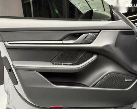 Порше Taycan Cross Turismo, объемом двигателя 0 л и пробегом 29 тыс. км за 83900 $, фото 24 на Automoto.ua