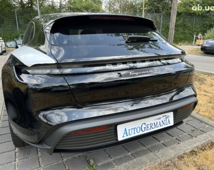 Порше Taycan Cross Turismo, объемом двигателя 0 л и пробегом 0 тыс. км за 150957 $, фото 42 на Automoto.ua