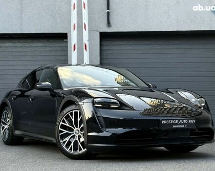 Порше Taycan Cross Turismo, объемом двигателя 0 л и пробегом 15 тыс. км за 85000 $, фото 2 на Automoto.ua