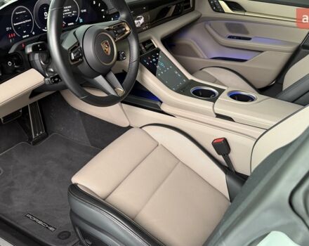 Порше Taycan Cross Turismo, объемом двигателя 0 л и пробегом 0 тыс. км за 124183 $, фото 10 на Automoto.ua