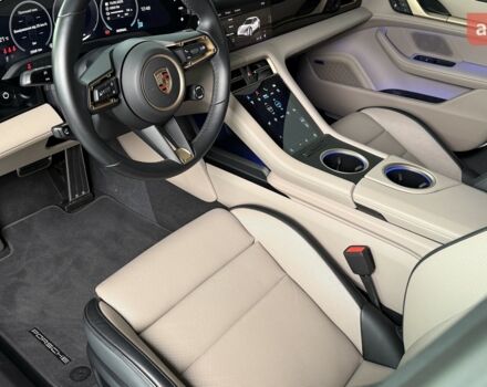 Порше Taycan Cross Turismo, об'ємом двигуна 0 л та пробігом 0 тис. км за 128402 $, фото 11 на Automoto.ua