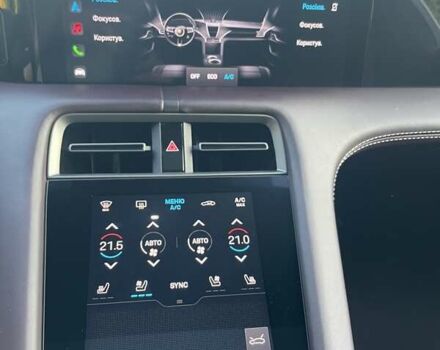 Серый Порше Taycan Cross Turismo, объемом двигателя 0 л и пробегом 31 тыс. км за 86490 $, фото 21 на Automoto.ua