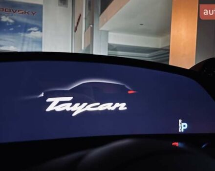 Серый Порше Taycan Cross Turismo, объемом двигателя 0 л и пробегом 1 тыс. км за 115900 $, фото 81 на Automoto.ua