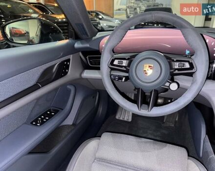Серый Порше Taycan Cross Turismo, объемом двигателя 0 л и пробегом 1 тыс. км за 115900 $, фото 94 на Automoto.ua
