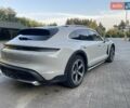 Серый Порше Taycan Cross Turismo, объемом двигателя 0 л и пробегом 31 тыс. км за 86490 $, фото 8 на Automoto.ua