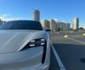 Серый Порше Taycan Cross Turismo, объемом двигателя 0 л и пробегом 11 тыс. км за 82000 $, фото 4 на Automoto.ua