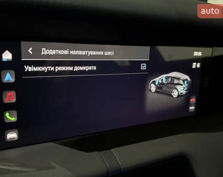 Серый Порше Taycan Cross Turismo, объемом двигателя 0 л и пробегом 1 тыс. км за 115900 $, фото 134 на Automoto.ua