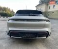Серый Порше Taycan Cross Turismo, объемом двигателя 0 л и пробегом 31 тыс. км за 86490 $, фото 7 на Automoto.ua