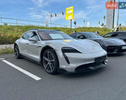 Сірий Порше Taycan Cross Turismo, об'ємом двигуна 0 л та пробігом 18 тис. км за 149900 $, фото 1 на Automoto.ua