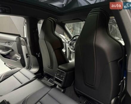 Серый Порше Taycan Cross Turismo, объемом двигателя 0 л и пробегом 29 тыс. км за 83900 $, фото 52 на Automoto.ua