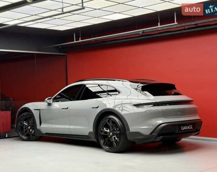 Серый Порше Taycan Cross Turismo, объемом двигателя 0 л и пробегом 29 тыс. км за 83900 $, фото 22 на Automoto.ua
