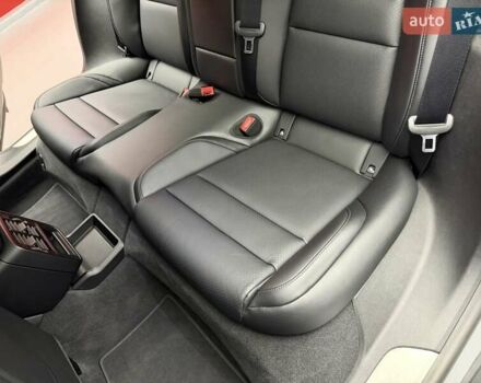 Серый Порше Taycan Cross Turismo, объемом двигателя 0 л и пробегом 29 тыс. км за 83900 $, фото 44 на Automoto.ua