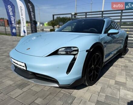 Синий Порше Taycan Cross Turismo, объемом двигателя 0 л и пробегом 57 тыс. км за 65900 $, фото 7 на Automoto.ua