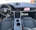 Синий Порше Taycan Cross Turismo, объемом двигателя 0 л и пробегом 57 тыс. км за 65900 $, фото 4 на Automoto.ua