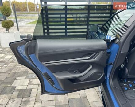 Синий Порше Taycan Cross Turismo, объемом двигателя 0 л и пробегом 17 тыс. км за 80900 $, фото 28 на Automoto.ua