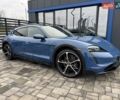 Синий Порше Taycan Cross Turismo, объемом двигателя 0 л и пробегом 17 тыс. км за 80900 $, фото 5 на Automoto.ua