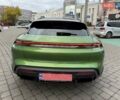 Зеленый Порше Taycan Cross Turismo, объемом двигателя 0 л и пробегом 57 тыс. км за 79990 $, фото 8 на Automoto.ua