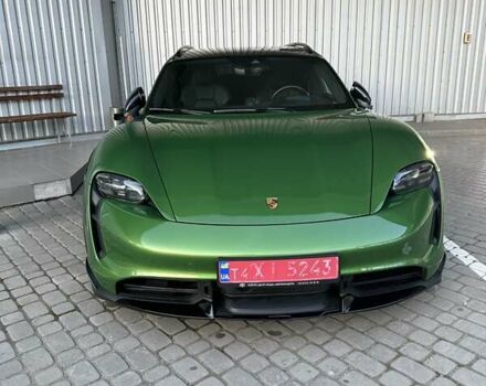 Зеленый Порше Taycan Cross Turismo, объемом двигателя 0 л и пробегом 57 тыс. км за 79990 $, фото 14 на Automoto.ua