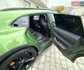 Зеленый Порше Taycan Cross Turismo, объемом двигателя 0 л и пробегом 57 тыс. км за 79990 $, фото 20 на Automoto.ua