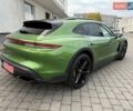 Зеленый Порше Taycan Cross Turismo, объемом двигателя 0 л и пробегом 57 тыс. км за 79990 $, фото 5 на Automoto.ua