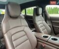 Зеленый Порше Taycan Cross Turismo, объемом двигателя 0 л и пробегом 7 тыс. км за 148868 $, фото 58 на Automoto.ua