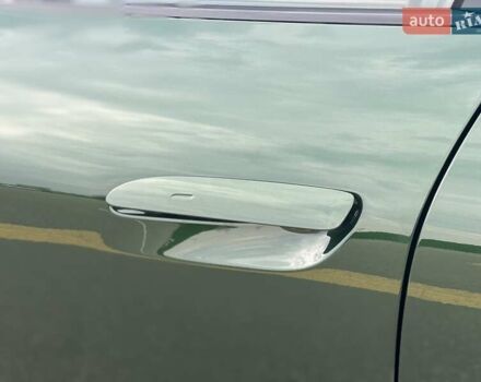 Зеленый Порше Taycan Cross Turismo, объемом двигателя 0 л и пробегом 7 тыс. км за 134262 $, фото 16 на Automoto.ua