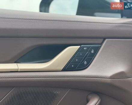 Зеленый Порше Taycan Cross Turismo, объемом двигателя 0 л и пробегом 7 тыс. км за 134262 $, фото 40 на Automoto.ua