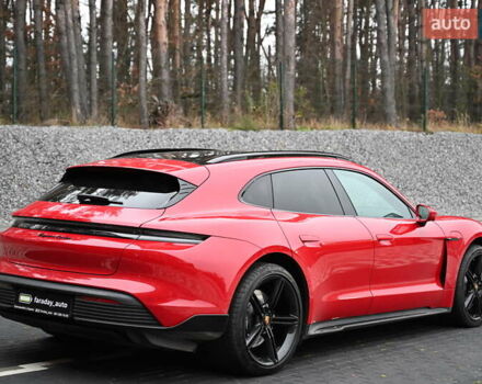 Красный Порше Taycan Sport Turismo, объемом двигателя 0 л и пробегом 34 тыс. км за 84067 $, фото 9 на Automoto.ua