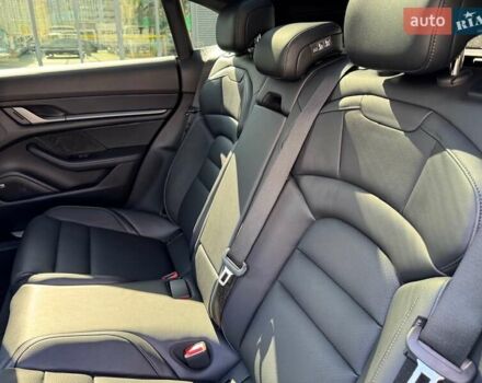 Серый Порше Taycan Sport Turismo, объемом двигателя 0 л и пробегом 15 тыс. км за 89000 $, фото 73 на Automoto.ua
