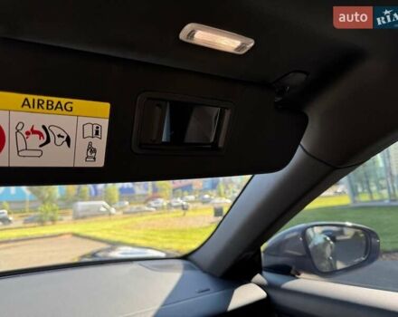 Серый Порше Taycan Sport Turismo, объемом двигателя 0 л и пробегом 15 тыс. км за 89000 $, фото 70 на Automoto.ua