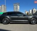 Серый Порше Taycan Sport Turismo, объемом двигателя 0 л и пробегом 15 тыс. км за 89000 $, фото 6 на Automoto.ua