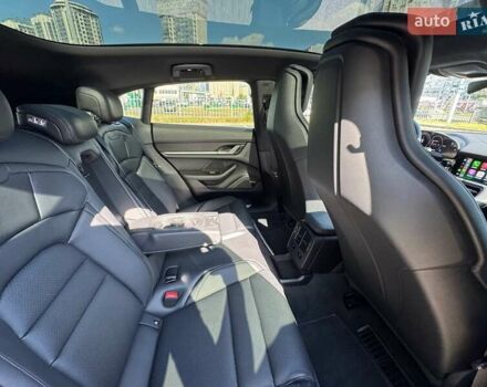 Серый Порше Taycan Sport Turismo, объемом двигателя 0 л и пробегом 15 тыс. км за 89000 $, фото 80 на Automoto.ua