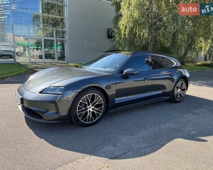 Серый Порше Taycan Sport Turismo, объемом двигателя 0 л и пробегом 15 тыс. км за 89000 $, фото 91 на Automoto.ua