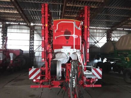 Pottinger Terrasem C8 2017 в Болграде на Automoto.ua Красный Pottinger Terrasem C8, объемом двигателя 0 л и пробегом 0 тыс. км за 120000 $, фото 1 на Automoto.ua