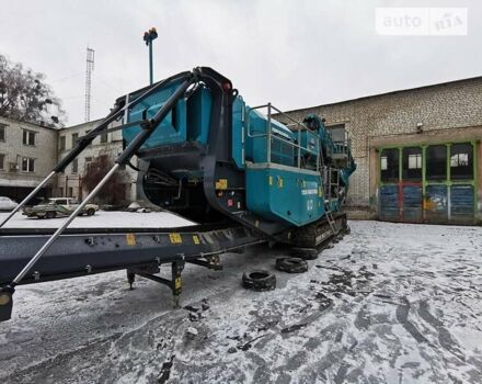 Поверскрін Maxtrak, об'ємом двигуна 0 л та пробігом 100 тис. км за 598000 $, фото 10 на Automoto.ua