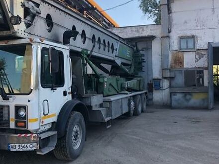 Путцмайстер СП 2006 в Киеве на Automoto.ua Белый Путцмайстер СП, объемом двигателя 0 л и пробегом 50 тыс. км за 230000 $, фото 1 на Automoto.ua