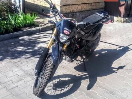Чинчи КМ200 2012 в Лозовой на Automoto.ua Черный Чинчи КМ200, объемом двигателя 0 л и пробегом 18 тыс. км за 1100 $, фото 1 на Automoto.ua