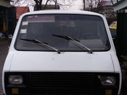 Білий РАФ 2203, об'ємом двигуна 2.5 л та пробігом 50 тис. км за 1000 $, фото 1 на Automoto.ua