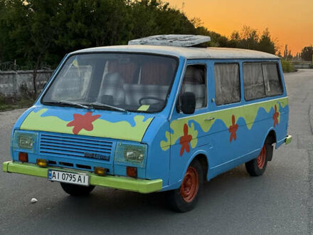 Бежевий РАФ 2203, об'ємом двигуна 2.5 л та пробігом 300 тис. км за 842 $, фото 1 на Automoto.ua