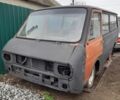 Красный РАФ 2203, объемом двигателя 2.4 л и пробегом 200 тыс. км за 500 $, фото 1 на Automoto.ua