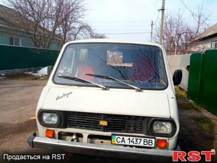 РАФ 2203 1991 в Каменке на Automoto.ua Серый РАФ 2203, объемом двигателя 25 л и пробегом 200 тыс. км за 1000 $, фото 1 на Automoto.ua