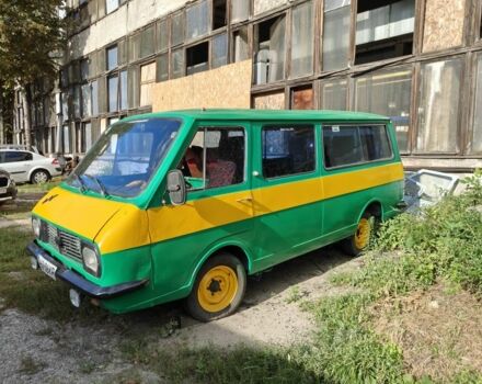 Зеленый РАФ 2203, объемом двигателя 2.4 л и пробегом 60 тыс. км за 1332 $, фото 2 на Automoto.ua
