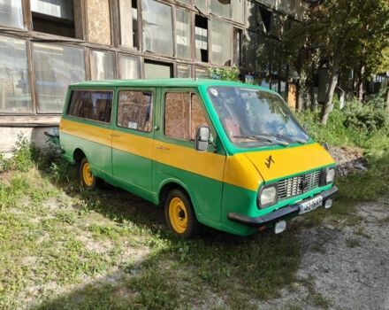 Зелений РАФ 2203, об'ємом двигуна 2.4 л та пробігом 60 тис. км за 1332 $, фото 1 на Automoto.ua