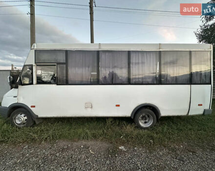 Белый РУТА 19, объемом двигателя 2.46 л и пробегом 450 тыс. км за 4000 $, фото 6 на Automoto.ua