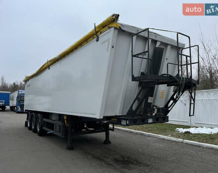 Белый Рейш RHKS-35, объемом двигателя 0 л и пробегом 450 тыс. км за 28990 $, фото 2 на Automoto.ua