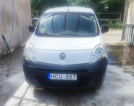 Білий Рено 10, об'ємом двигуна 1.5 л та пробігом 360 тис. км за 3900 $, фото 1 на Automoto.ua