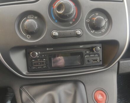 Белый Рено 10, объемом двигателя 0 л и пробегом 231 тыс. км за 7800 $, фото 6 на Automoto.ua