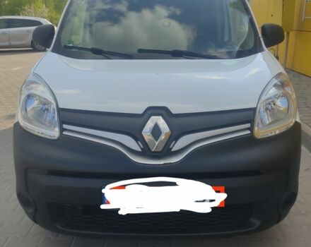 Белый Рено 10, объемом двигателя 0 л и пробегом 231 тыс. км за 7800 $, фото 1 на Automoto.ua