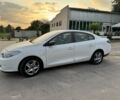 Белый Рено 10, объемом двигателя 0 л и пробегом 130 тыс. км за 4000 $, фото 2 на Automoto.ua